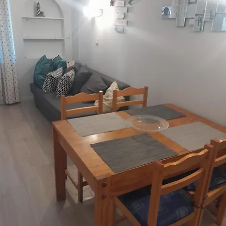Pool&terrace New Flat Албуфейра